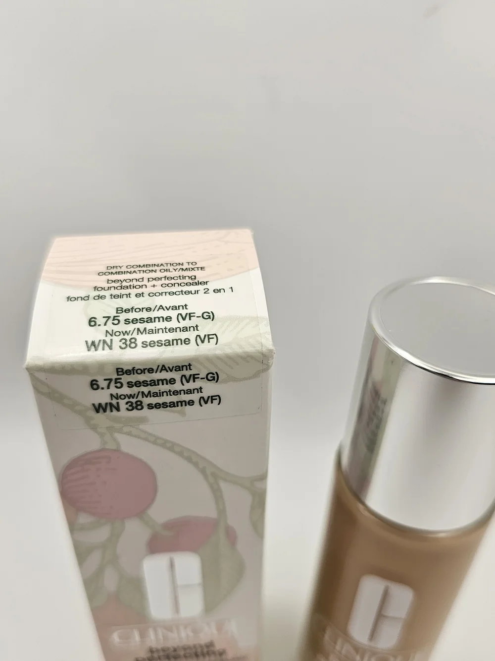 NEW Clinique Beyond Perfecting Foundation + Concealer - SESAME WN 38 1 FL oz.
